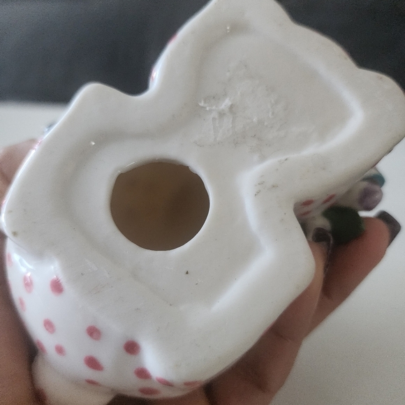 Polka Dot Ceramic Bunny Figurine - Picture 7 of 10